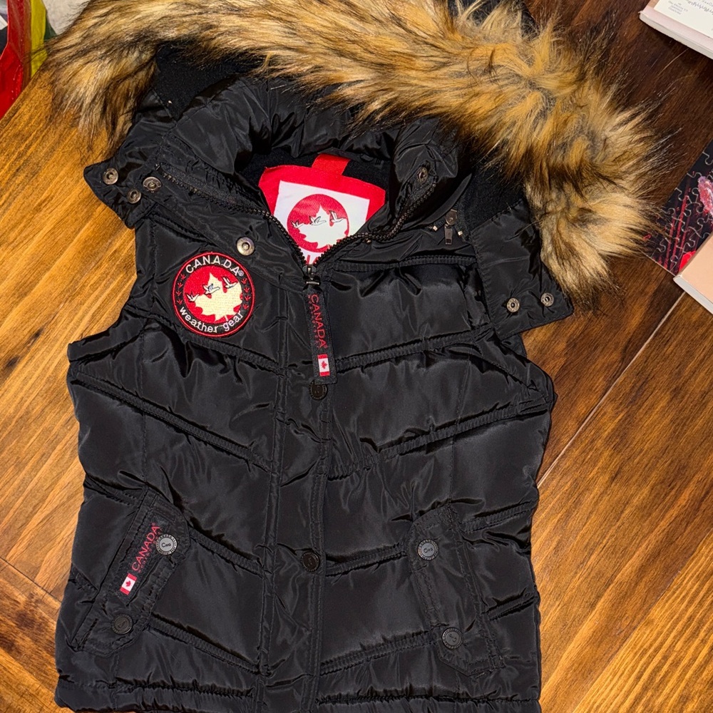 Canada Weather Gear Kids Black Puffer Vest Sz 7/8